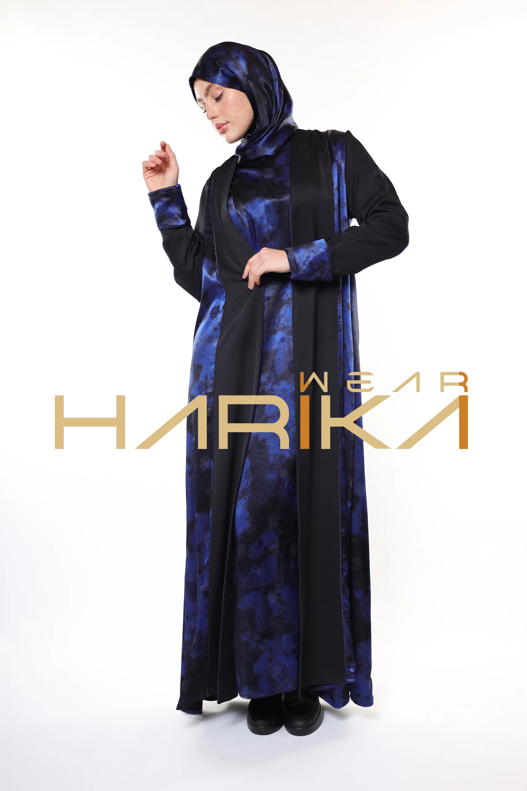 Modern and Elegant Design Blue and Black Detailed Luxury Abaya - Image 9