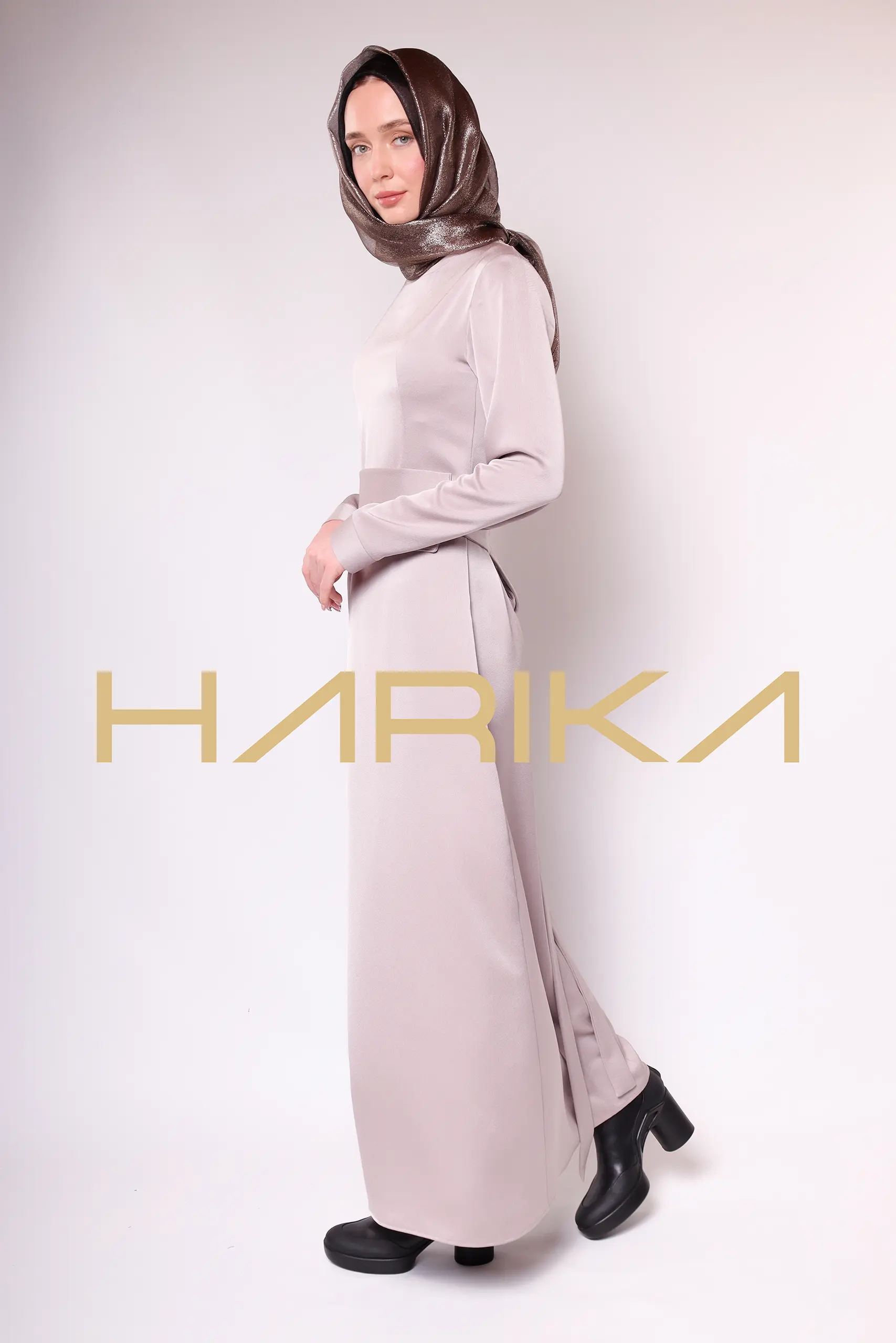 Silk Crepe Dress – "Practical Elegance" - Image 7
