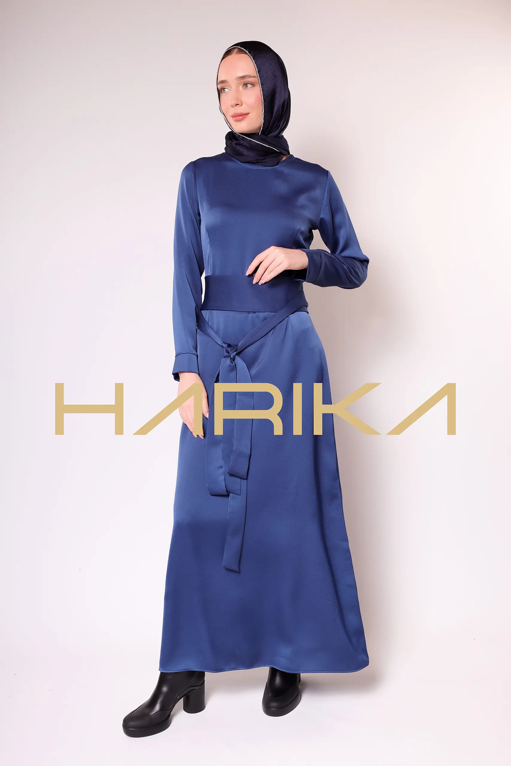 Silk Crepe Dress – "Practical Elegance" - Image 2