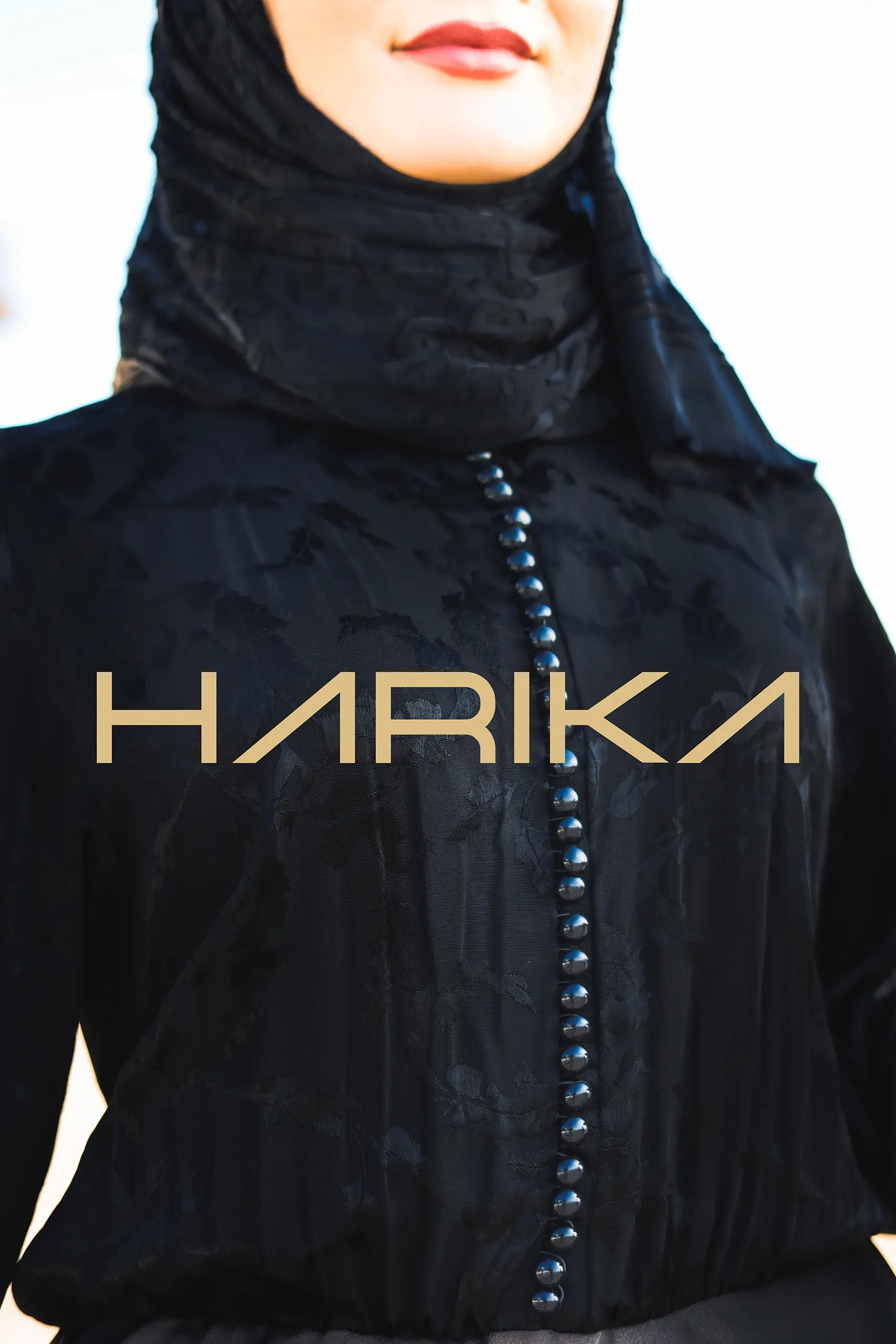 A tiered dress made of Premium Jessica silk and silk crepe - Image 9