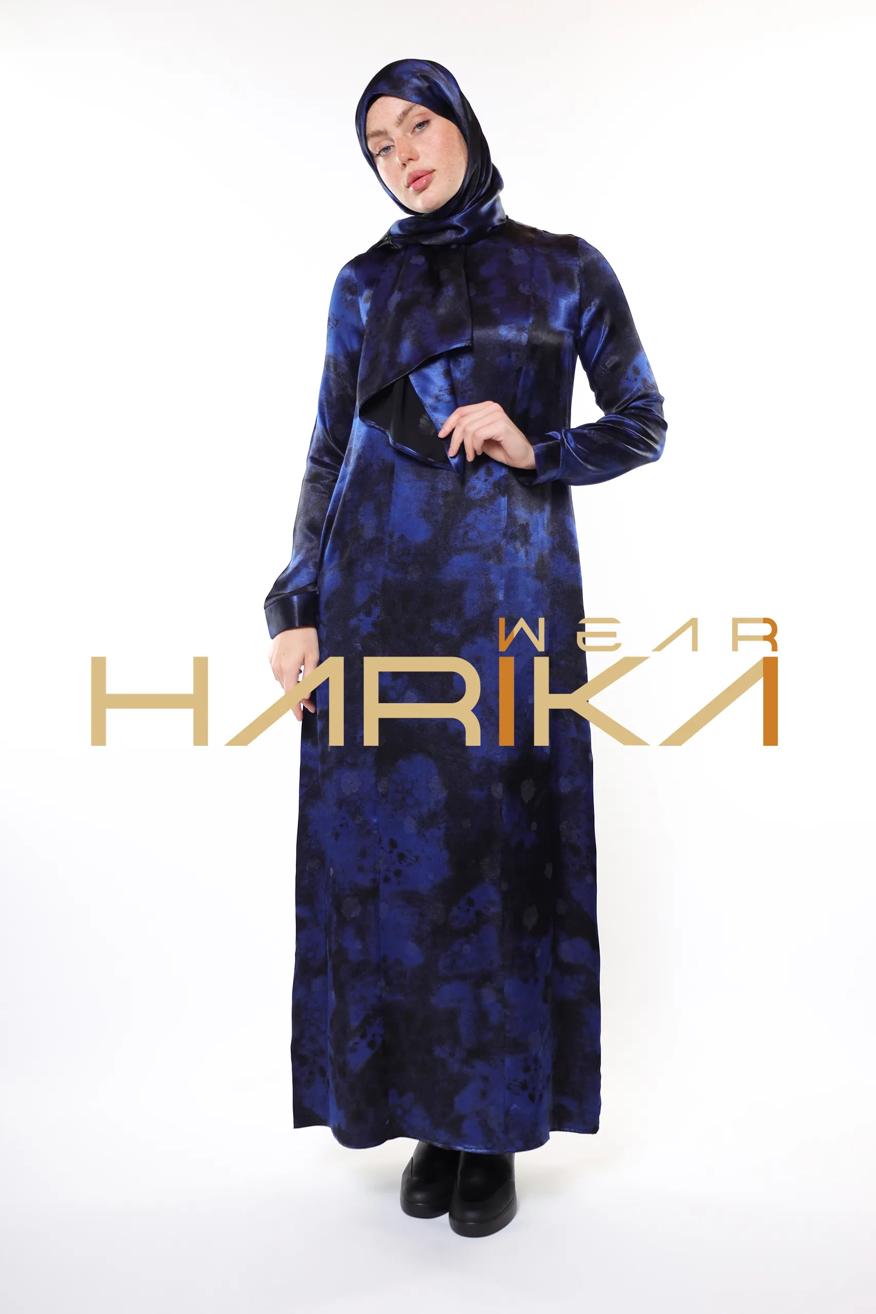 Modern and Elegant Design Blue and Black Detailed Luxury Dress - Image 5