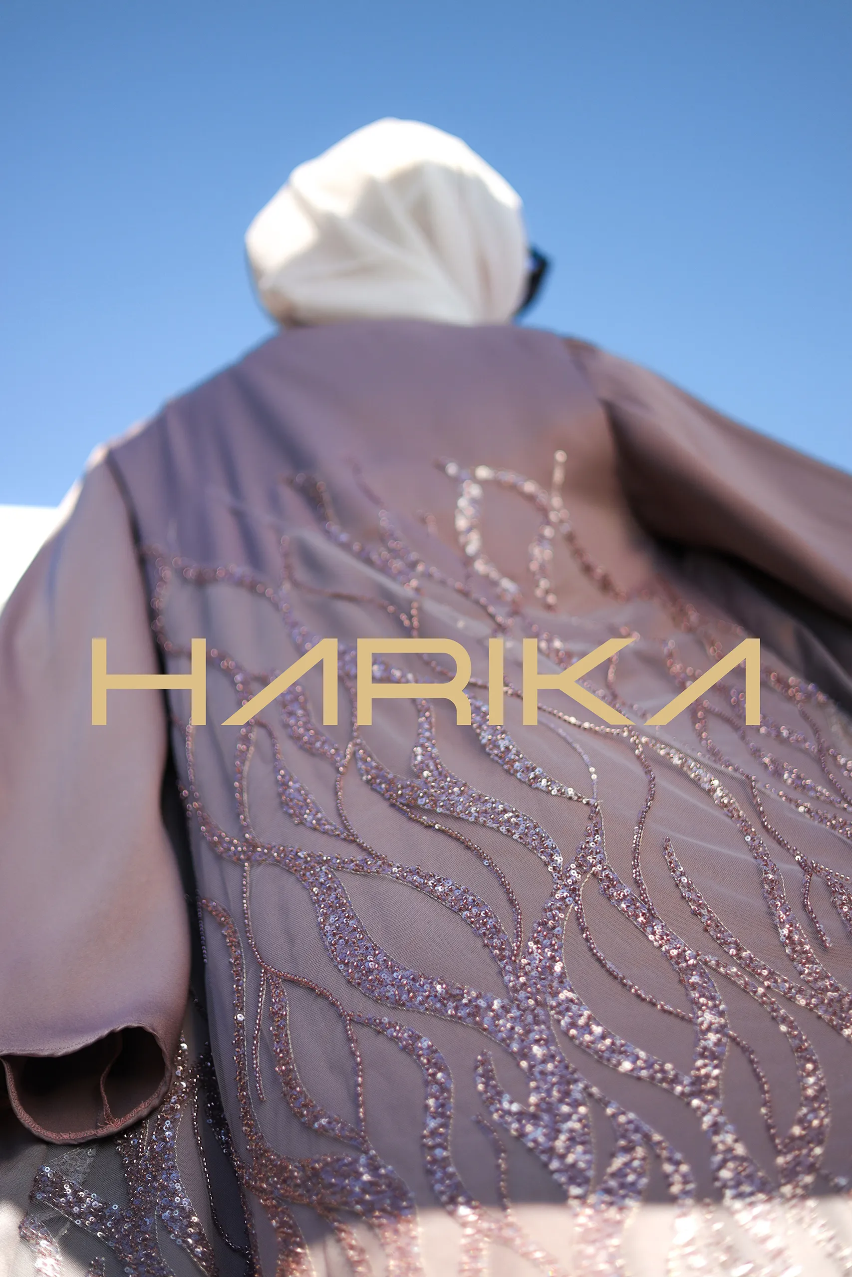 Royal embroidered abaya - Image 6