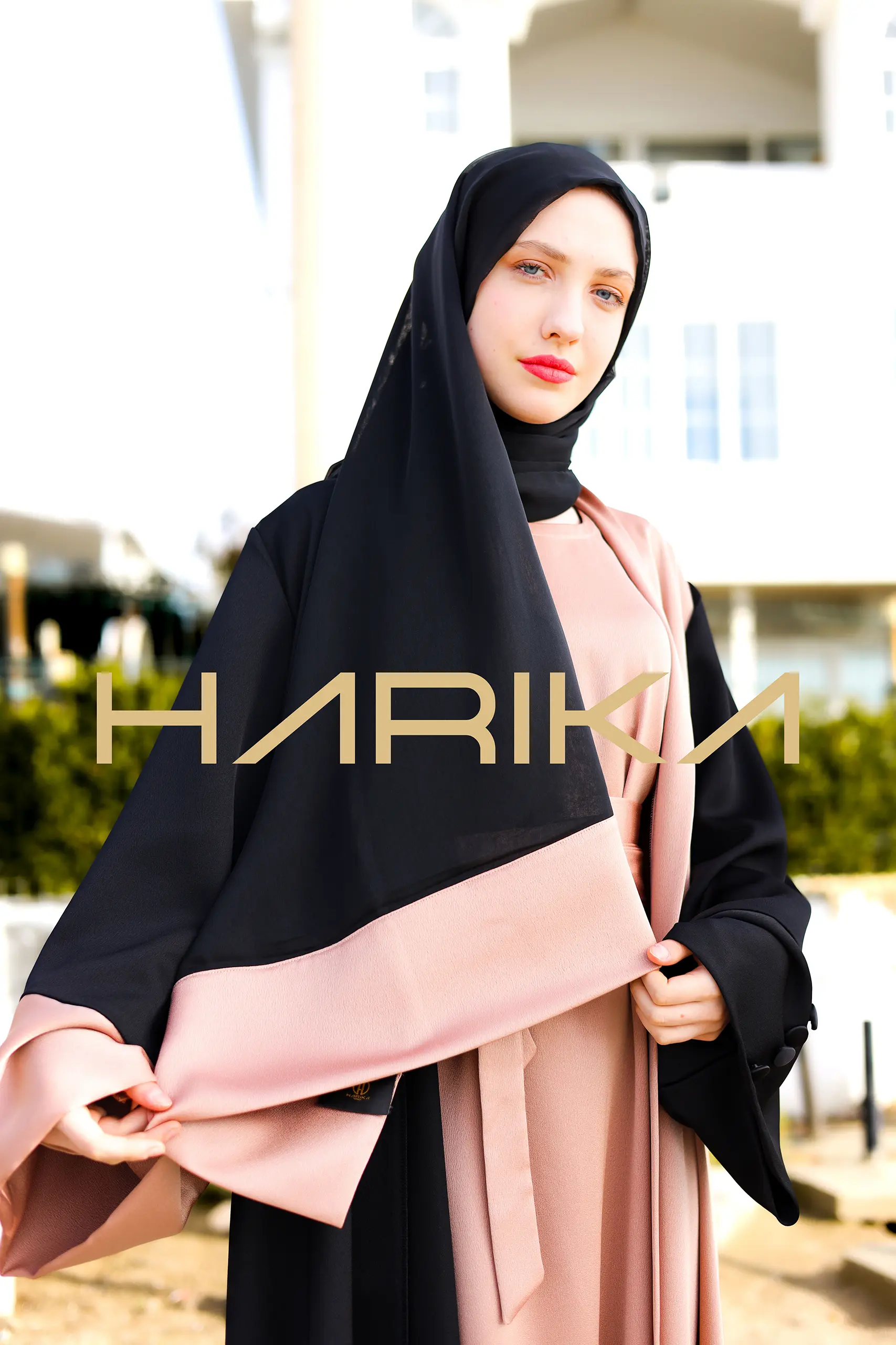 Practical and elegant two-tone silk crepe abaya (the dress is not included) - Image 12