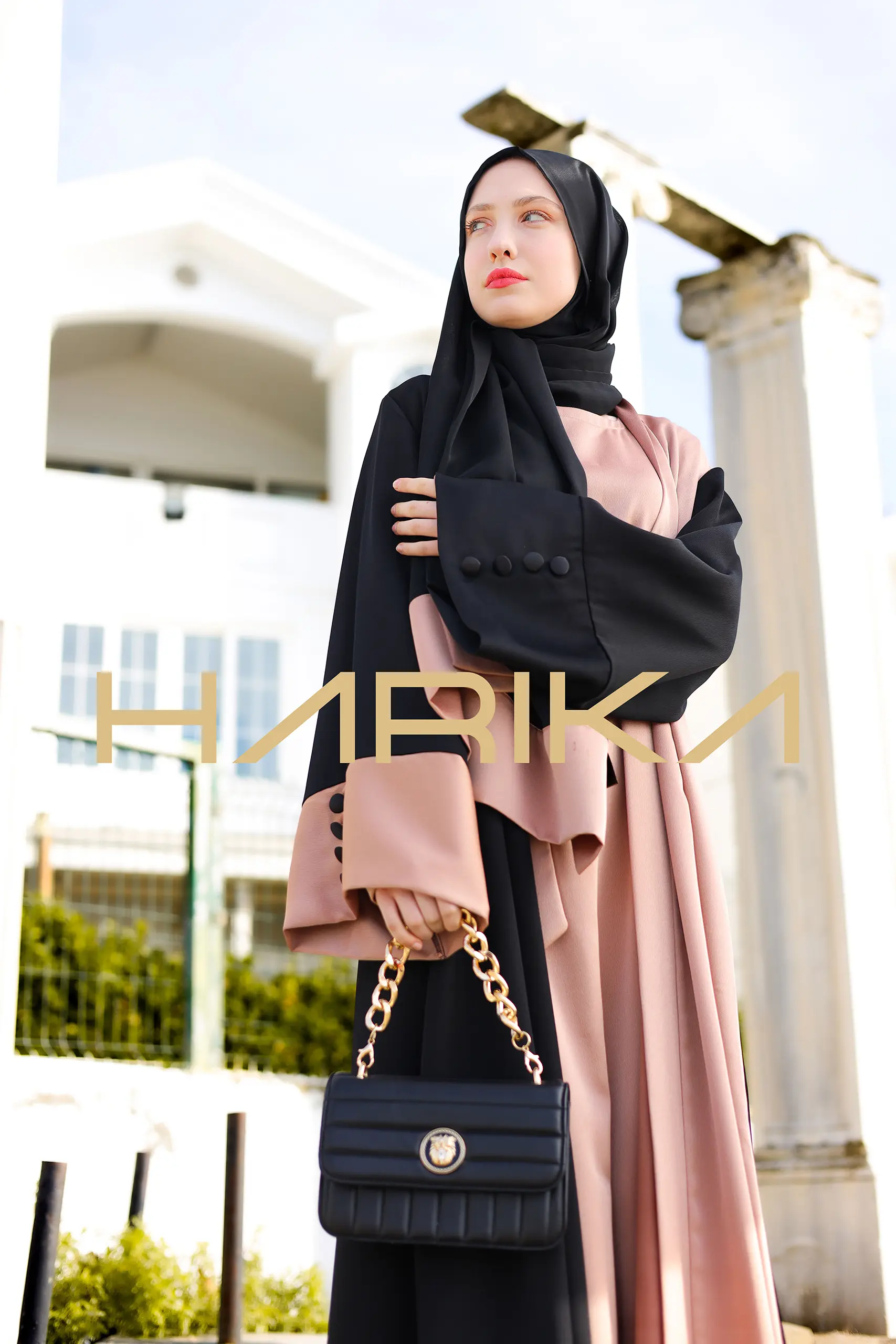 Practical and elegant two-tone silk crepe abaya (the dress is not included)