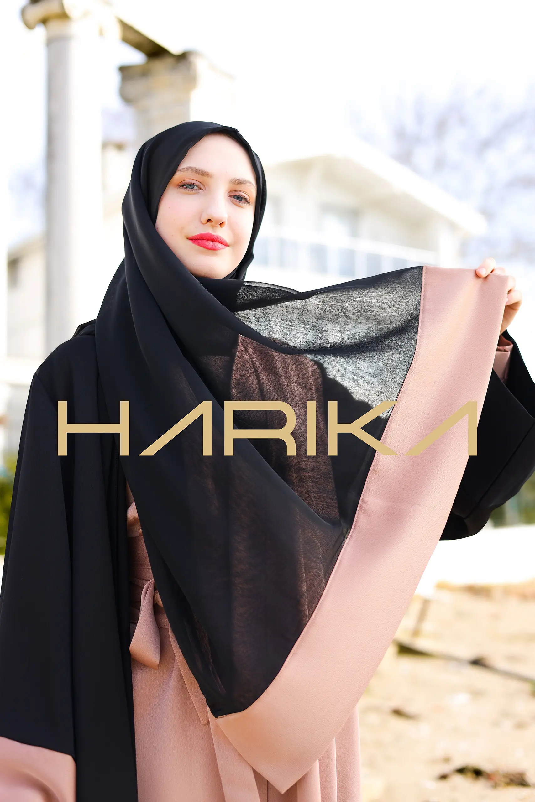 Practical and elegant two-tone silk crepe abaya (the dress is not included) - Image 5