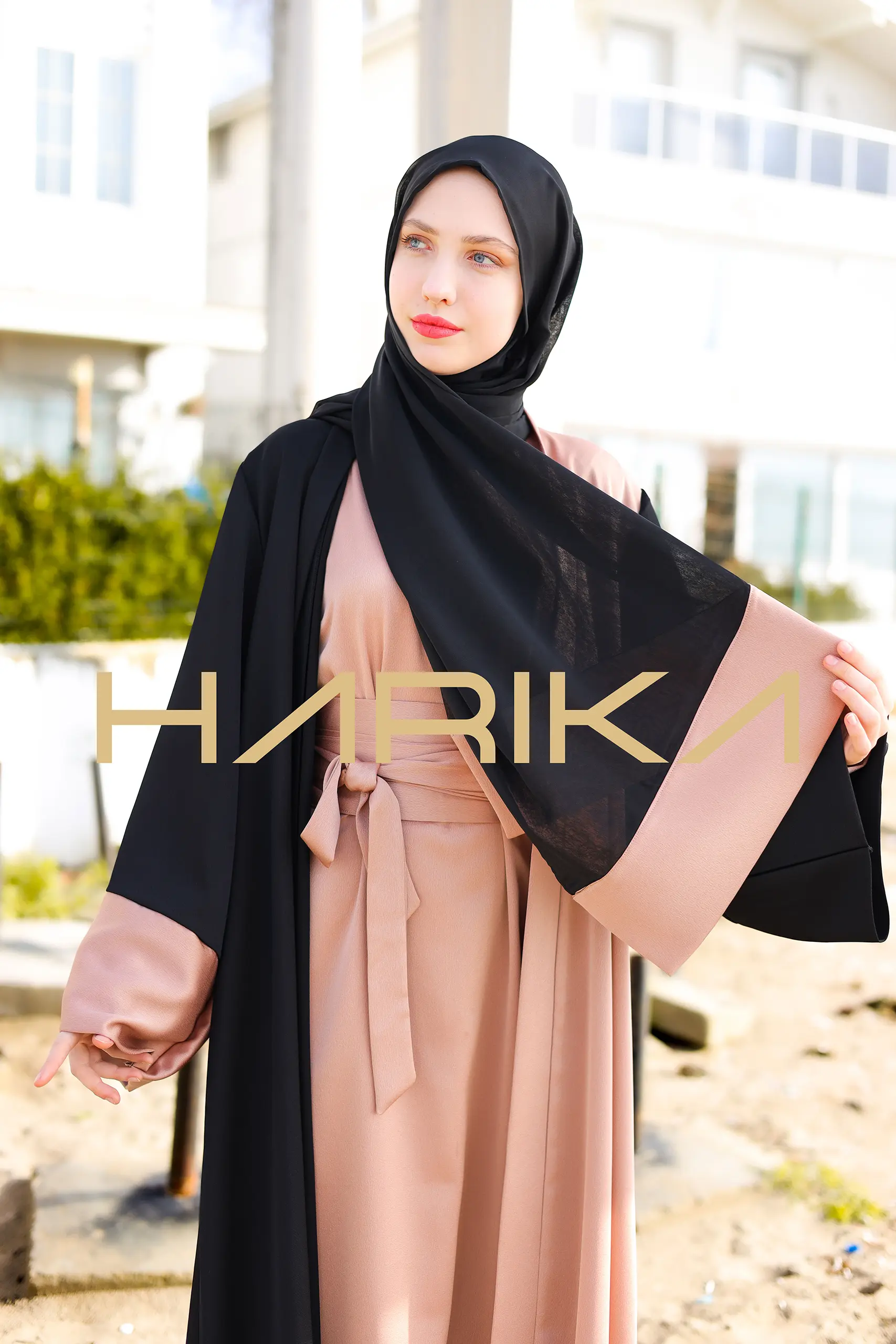 Practical and elegant two-tone silk crepe abaya (the dress is not included) - Image 4