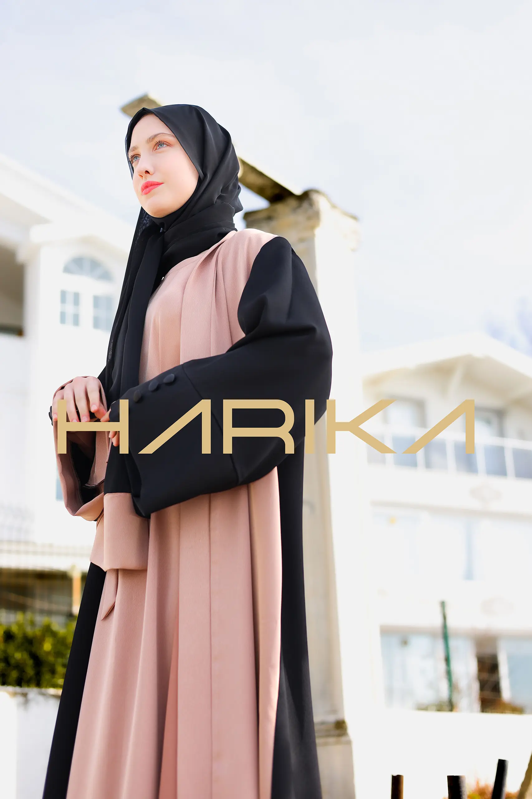 Practical and elegant two-tone silk crepe abaya (the dress is not included) - Image 17