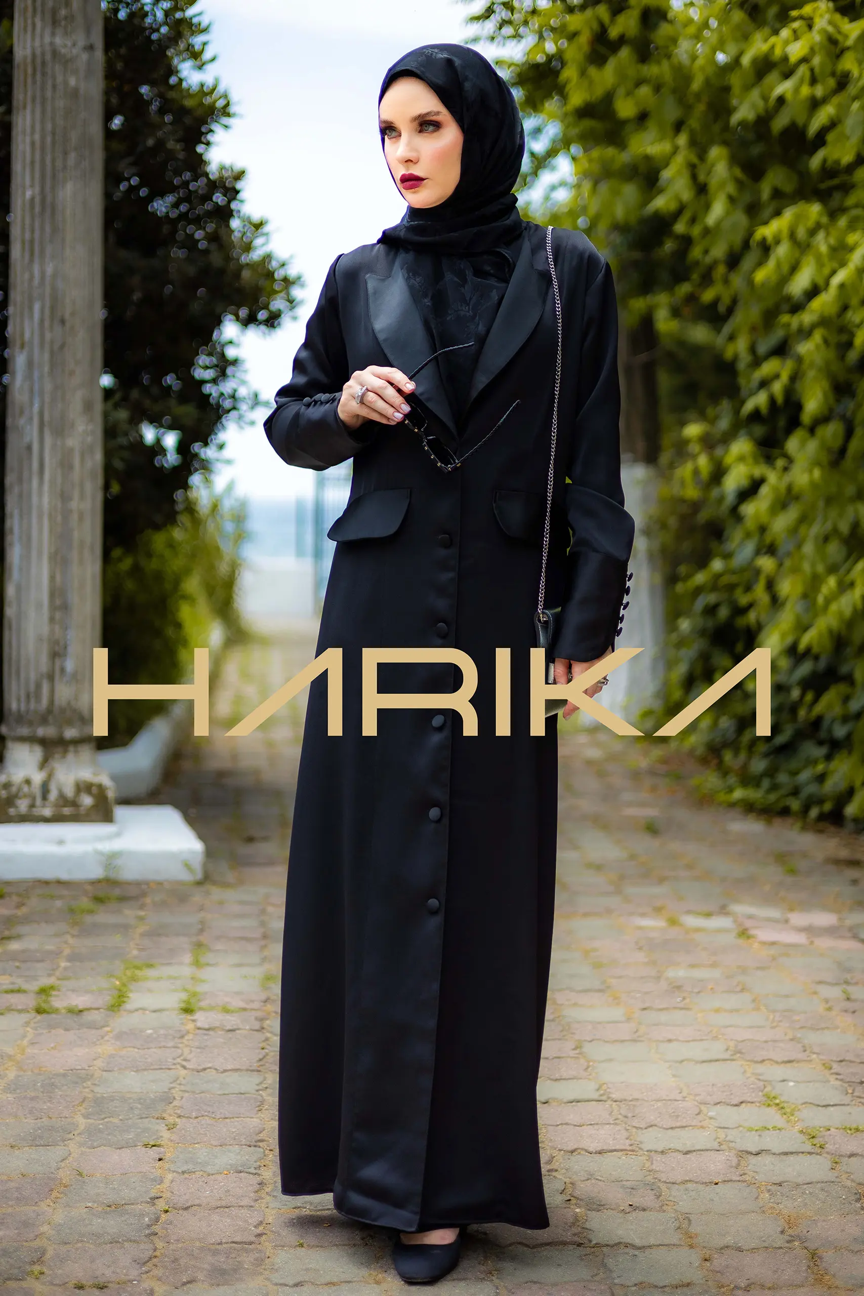 Stylish and practical abaya jacket - Image 2