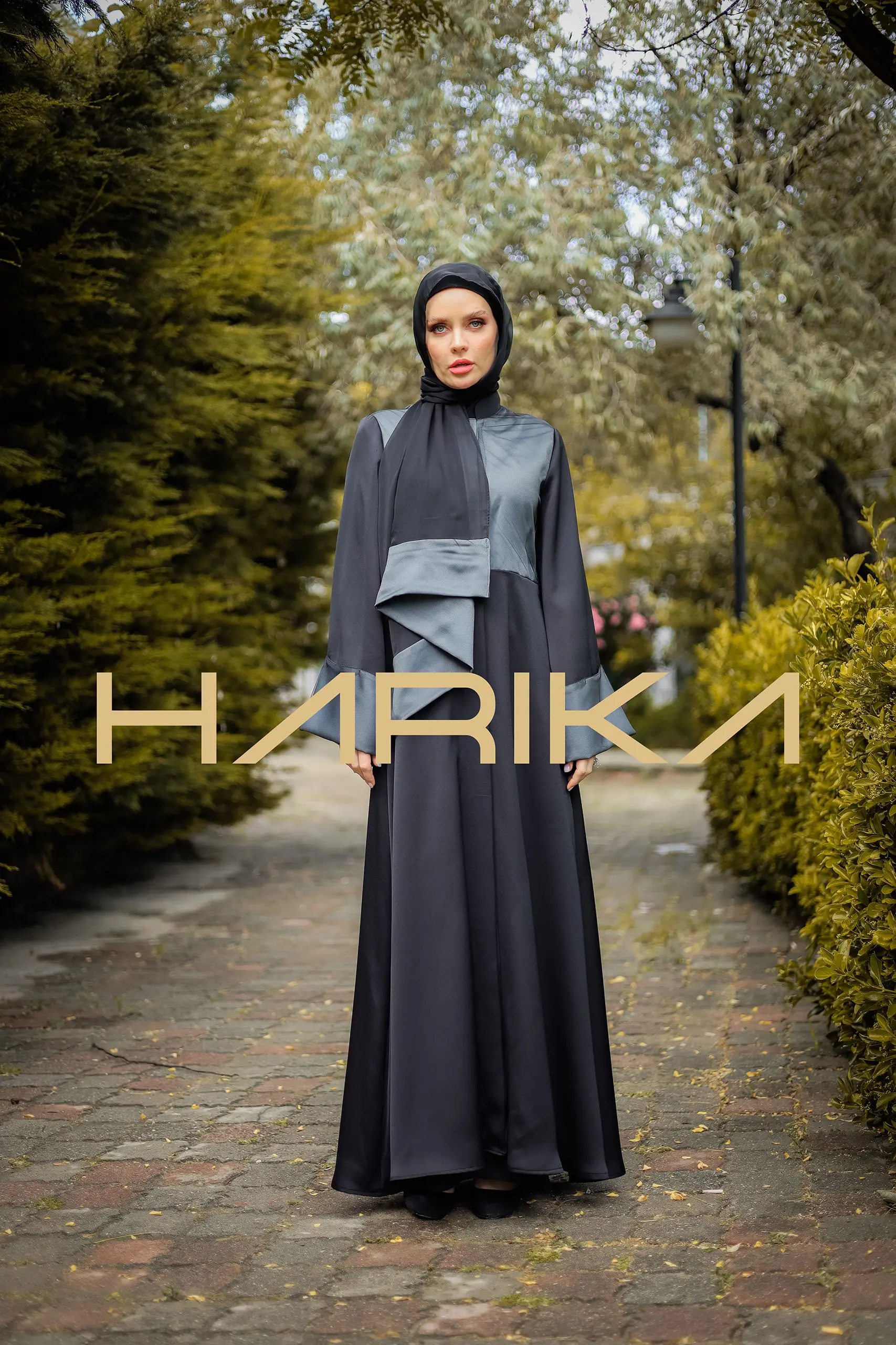 Practical and Elegant Grey Abaya - Image 2