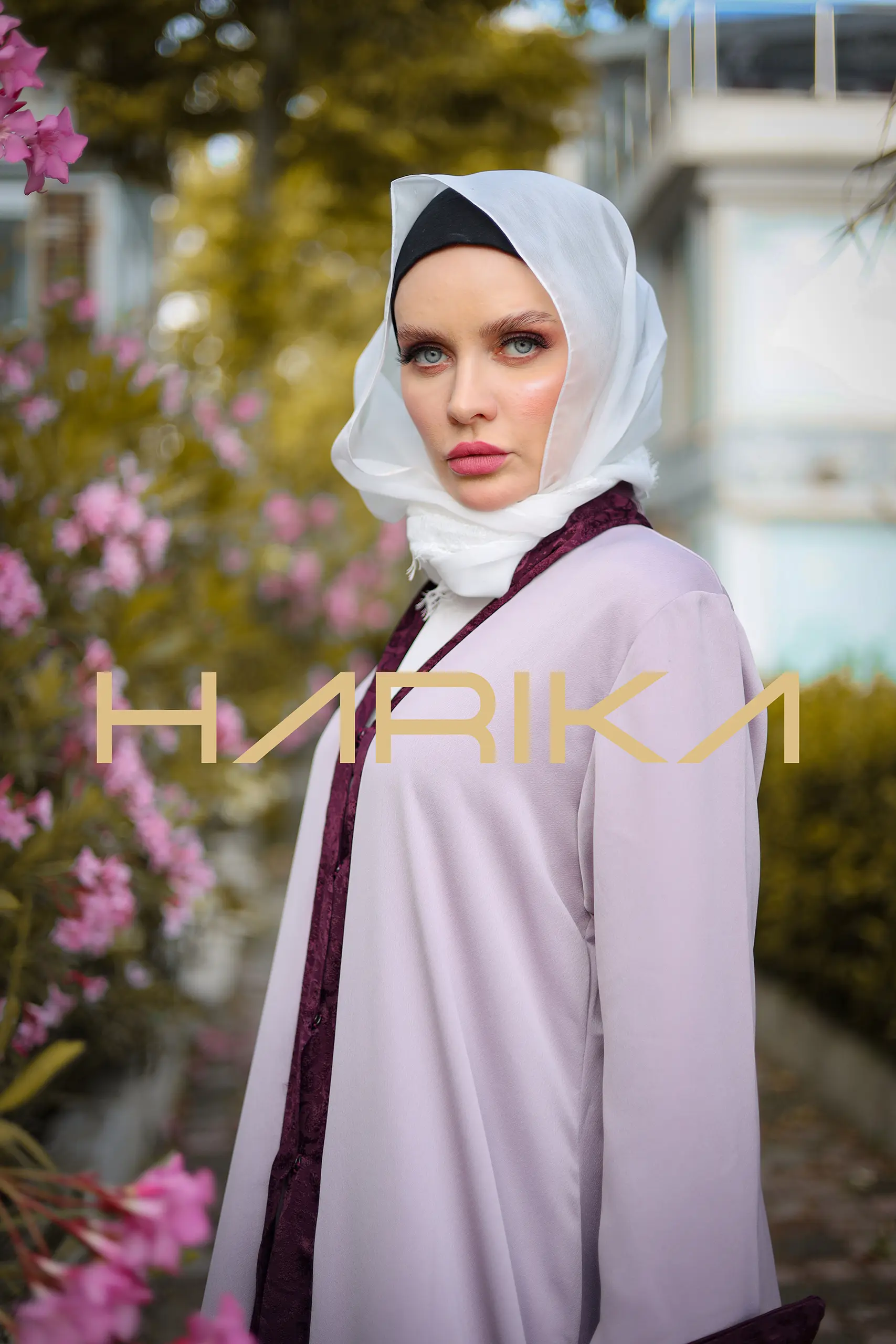 Beautiful abaya in bright colors - Image 11