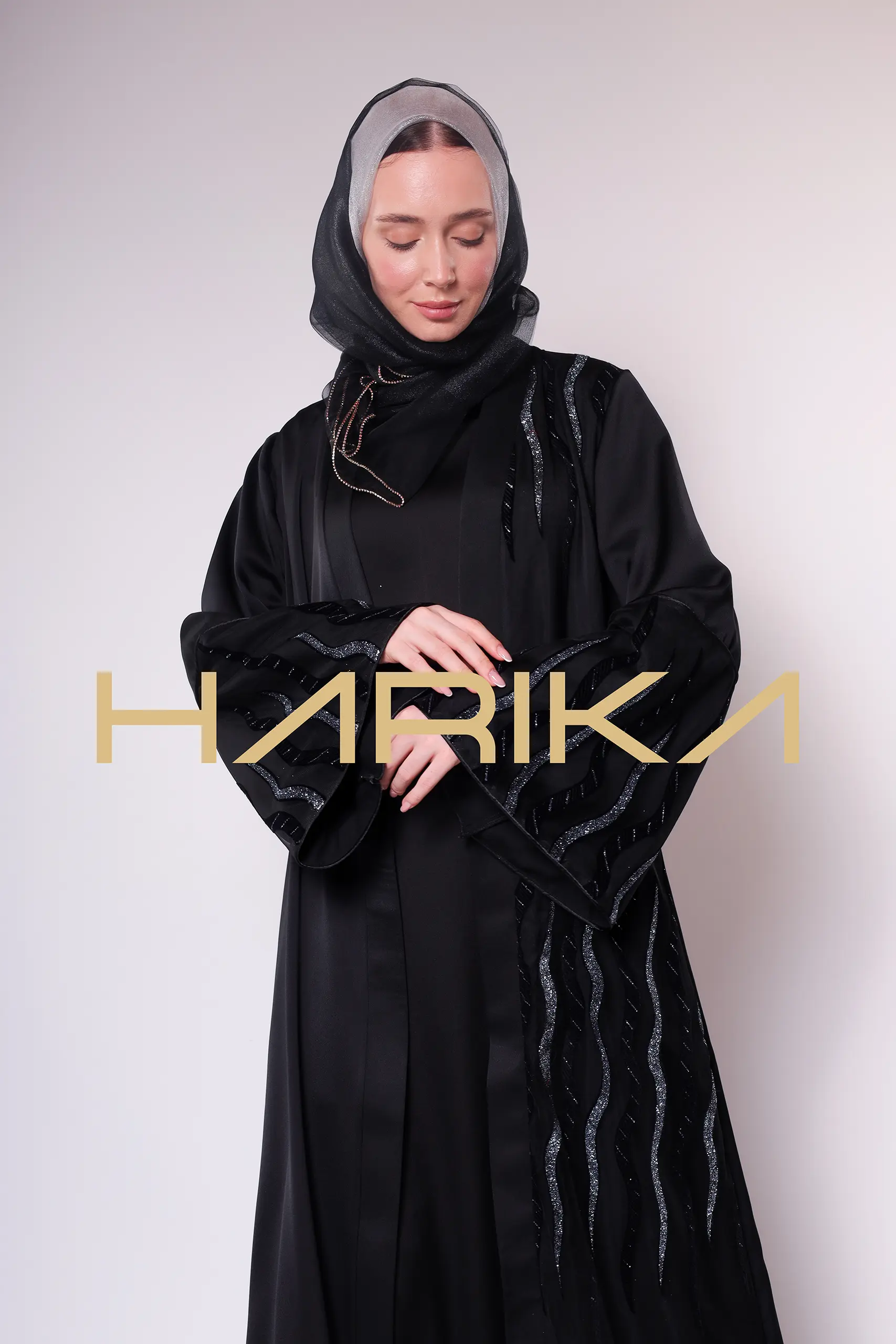 Black and silver detailed stylish Abaya - Image 6