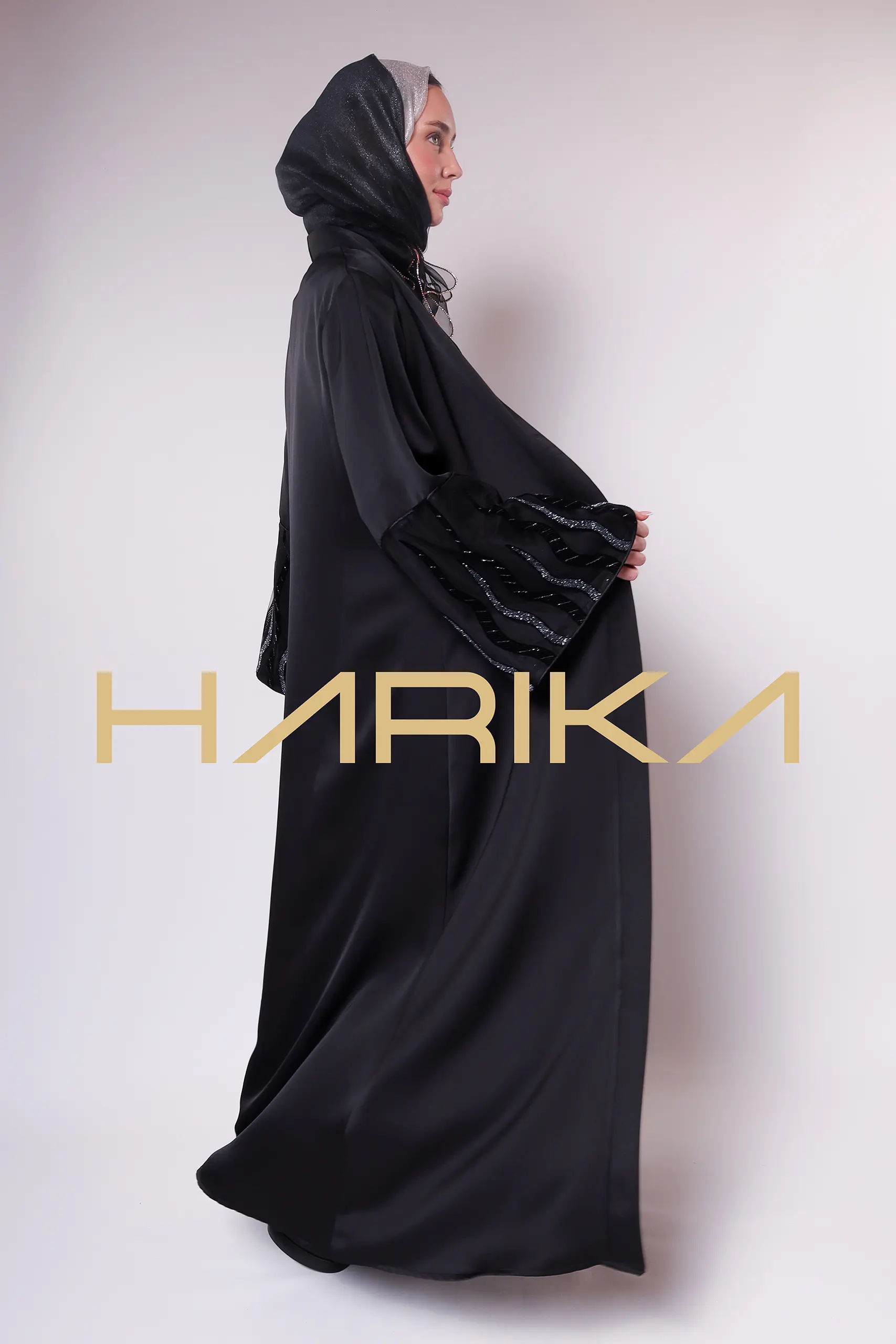 Black and silver detailed stylish Abaya - Image 14