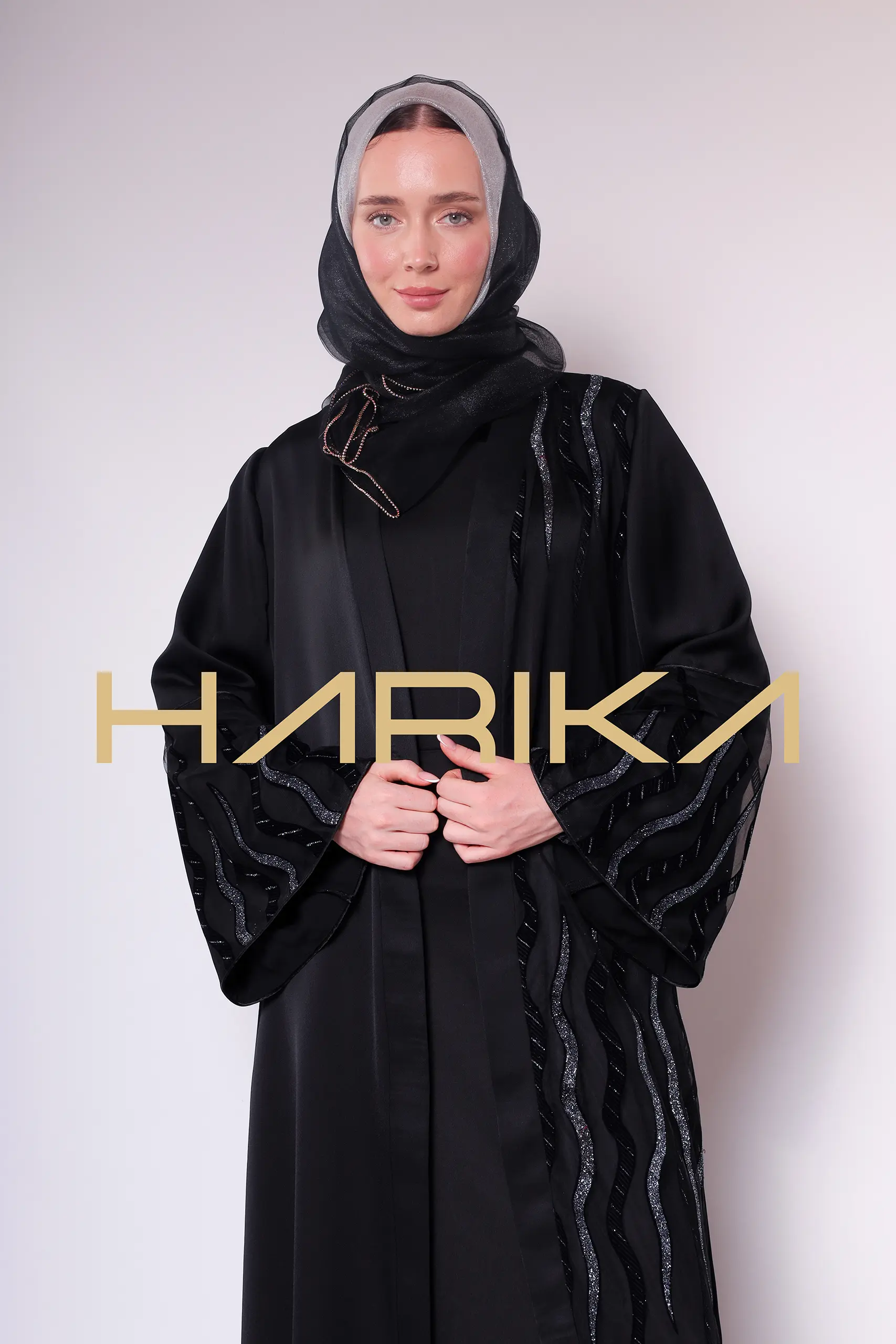 Black and silver detailed stylish Abaya - Image 8