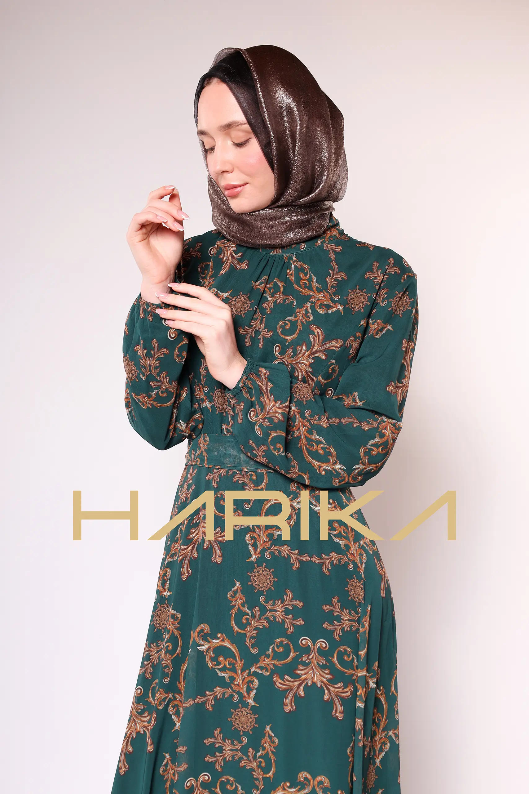Green Gold Patterned Chiffon Dress - Image 8