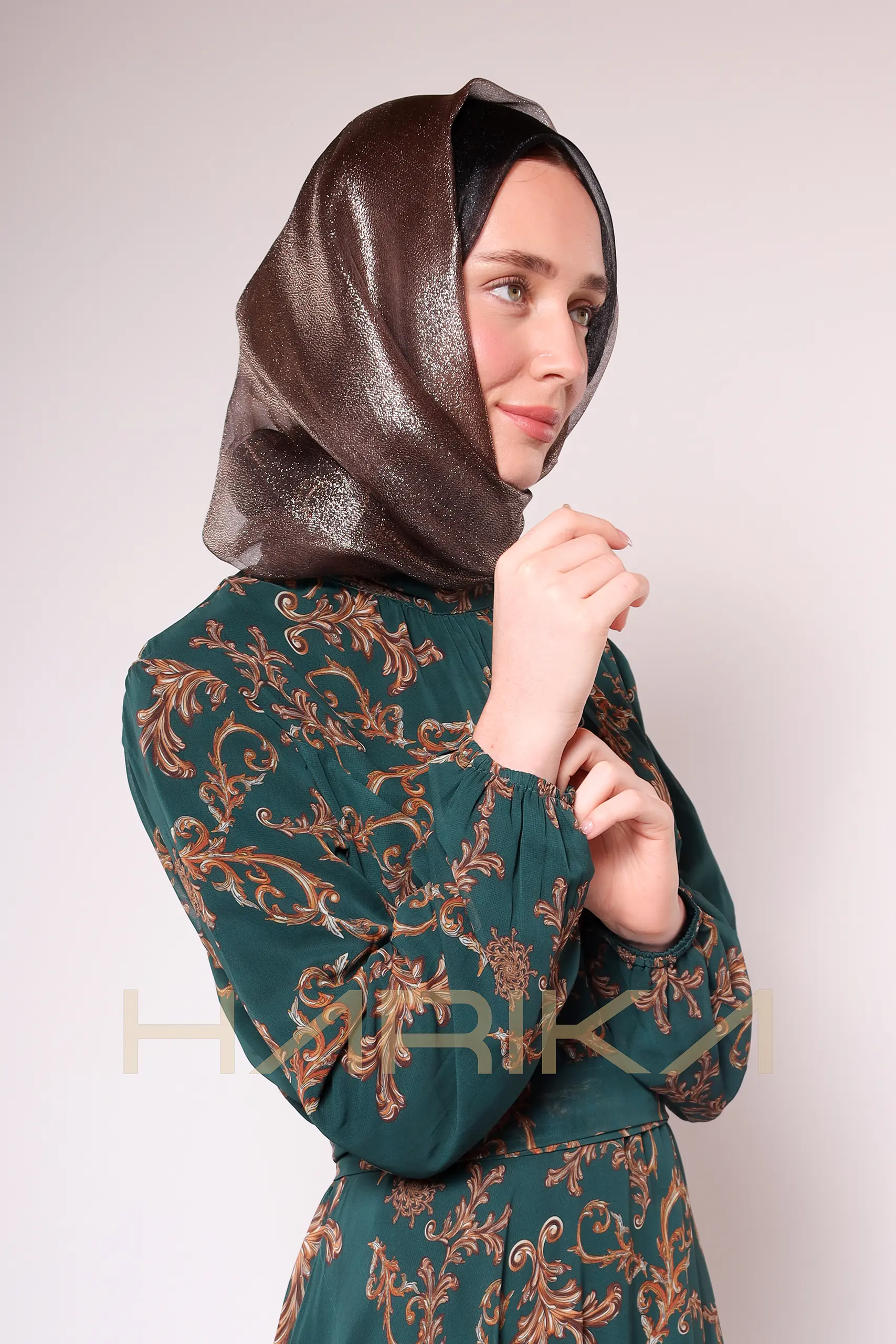 Green Gold Patterned Chiffon Dress - Image 2