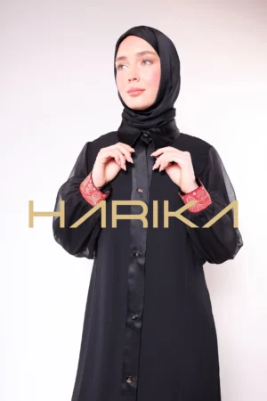 Patterned, Long-Sleeve, Buttoned, Elegant Classic Black Abaya