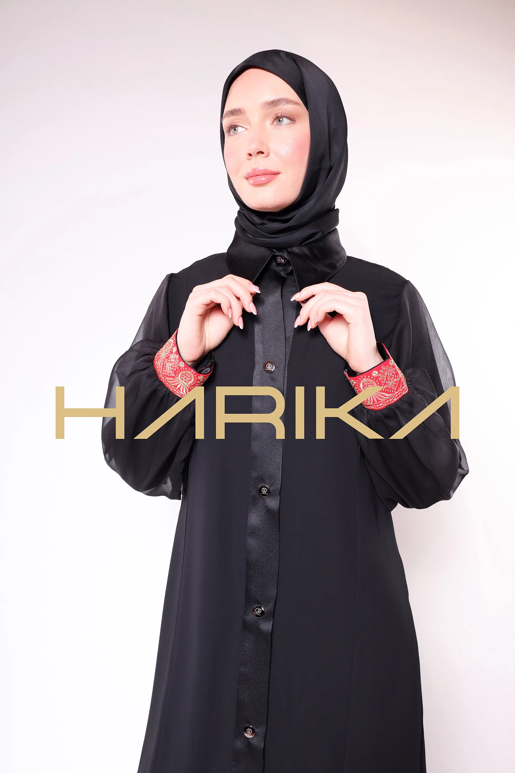 Patterned, Long-Sleeve, Buttoned, Elegant Classic Black Abaya