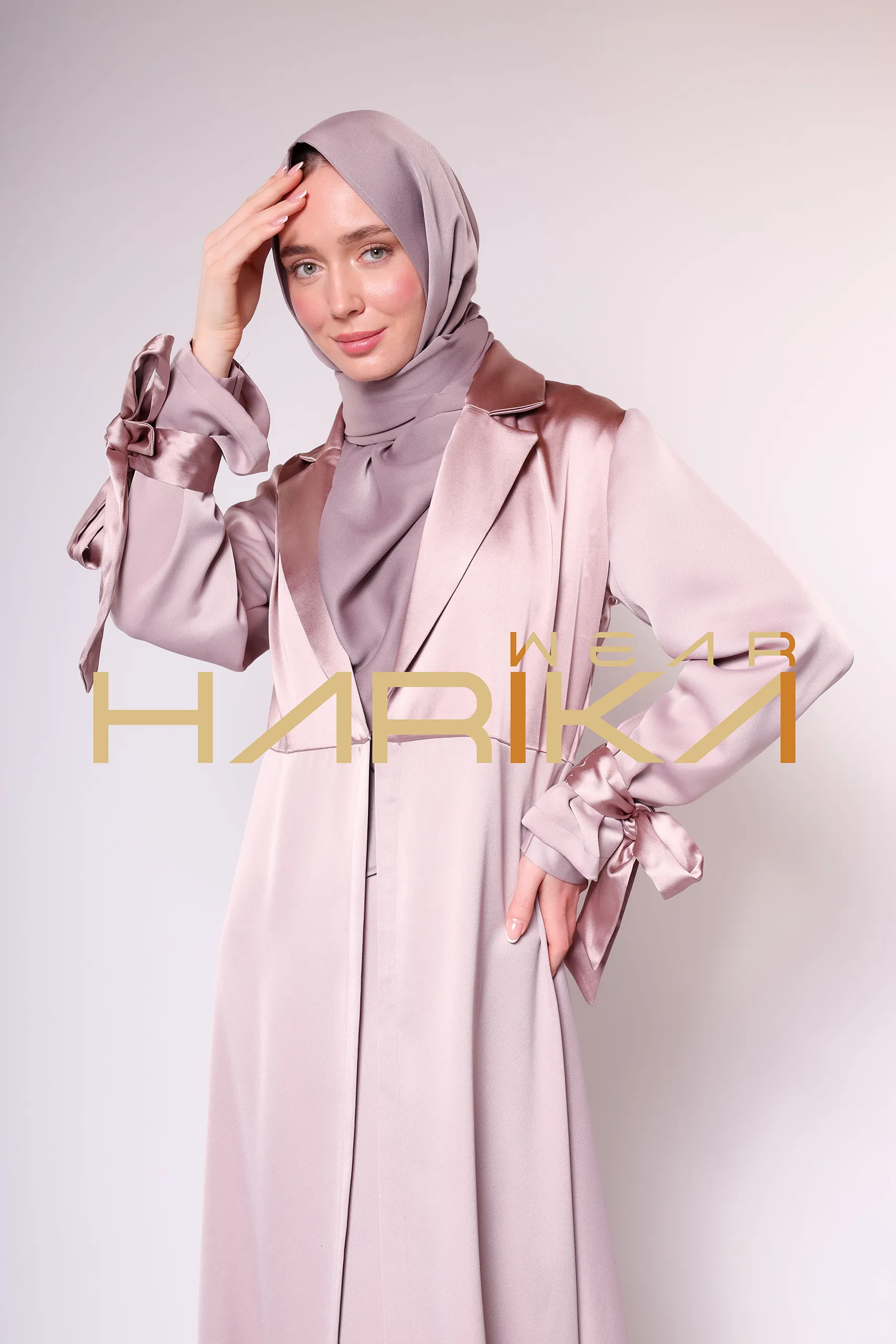 Soft Pink Jacket Abaya - Image 2