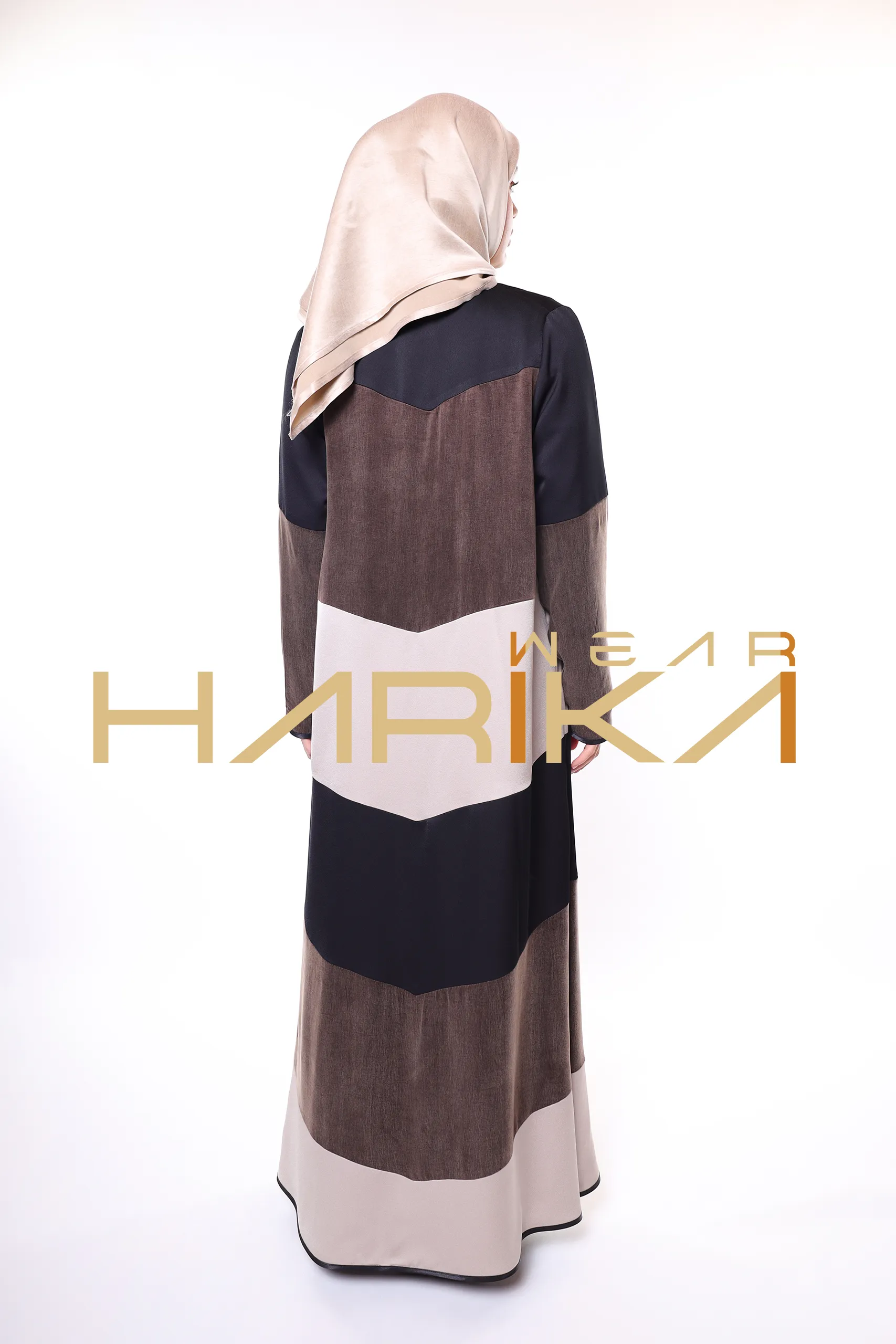 ALASIL Abaya – Luxury Cobra Abaya in Brown, Beige and Black Tones (the dress is not included) - Image 5