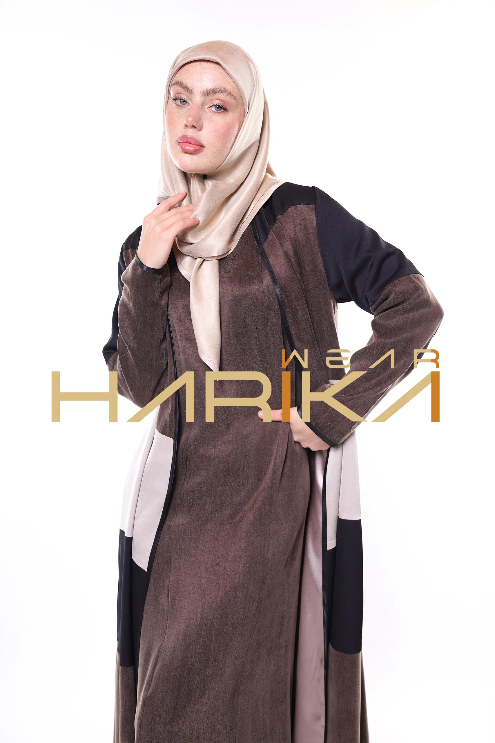 ALASIL Abaya – Luxury Cobra Abaya in Brown, Beige and Black Tones (the dress is not included) - Image 9