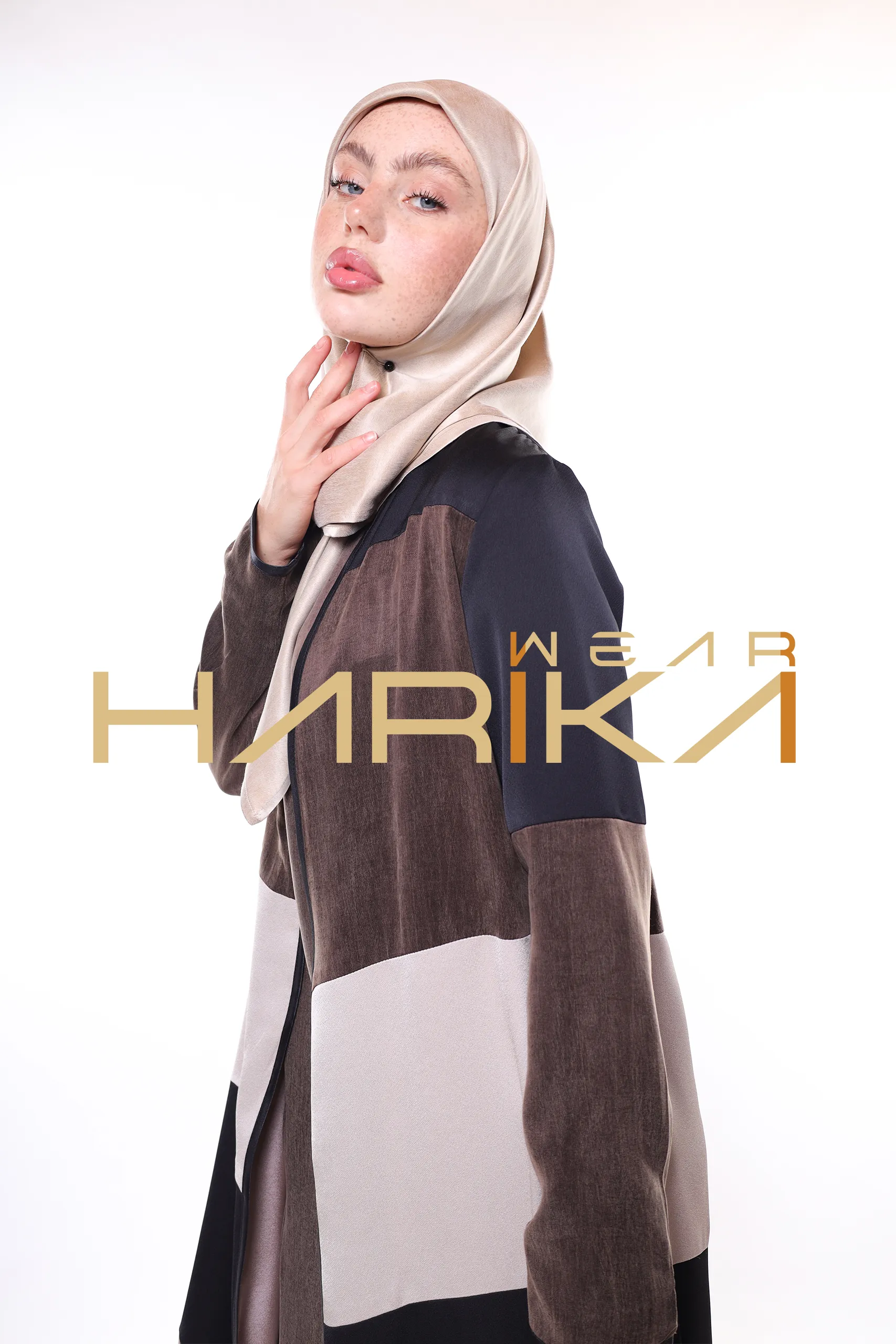 ALASIL Abaya – Luxury Cobra Abaya in Brown, Beige and Black Tones (the dress is not included) - Image 6