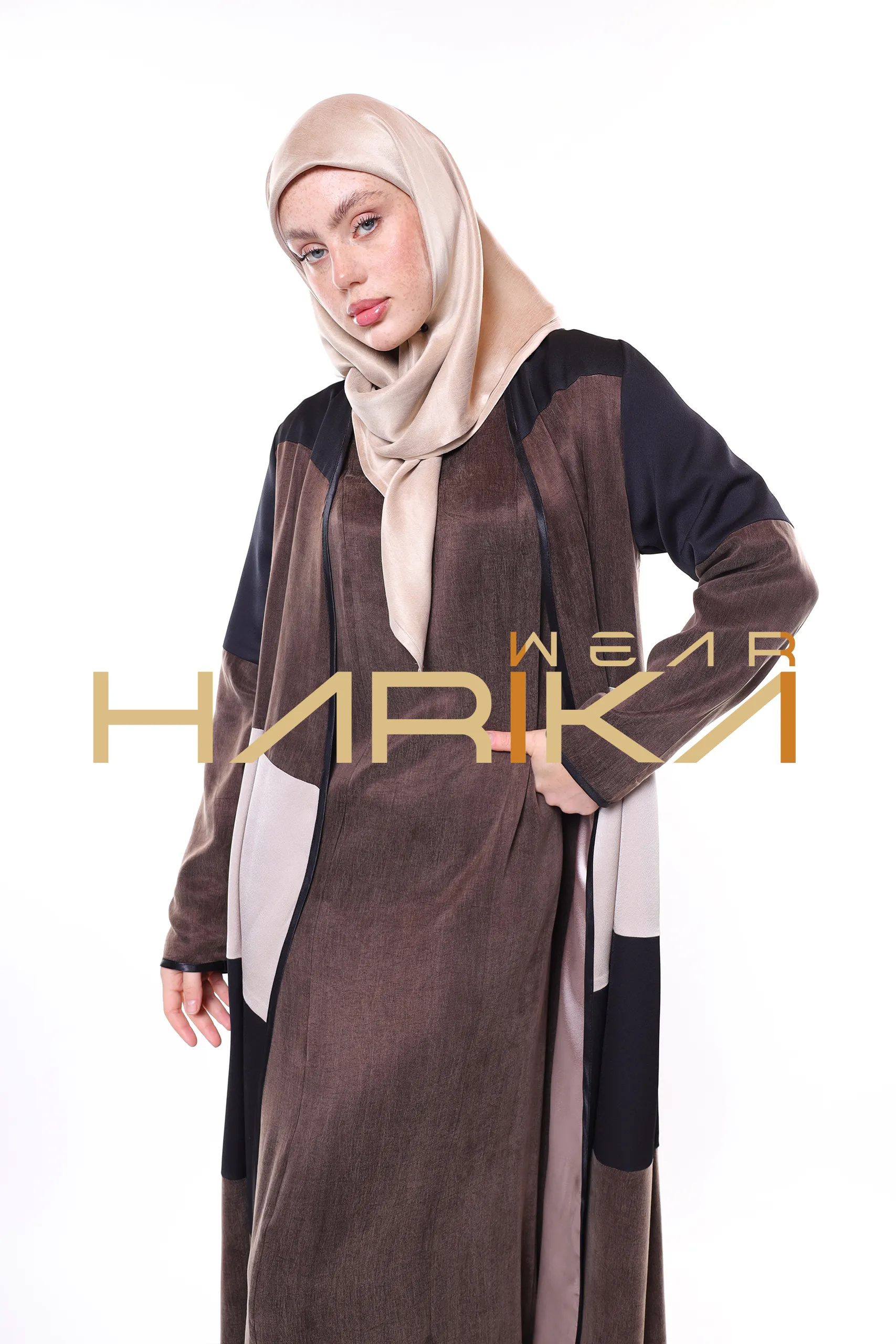 ALASIL Abaya – Luxury Cobra Abaya in Brown, Beige and Black Tones (the dress is not included) - Image 8