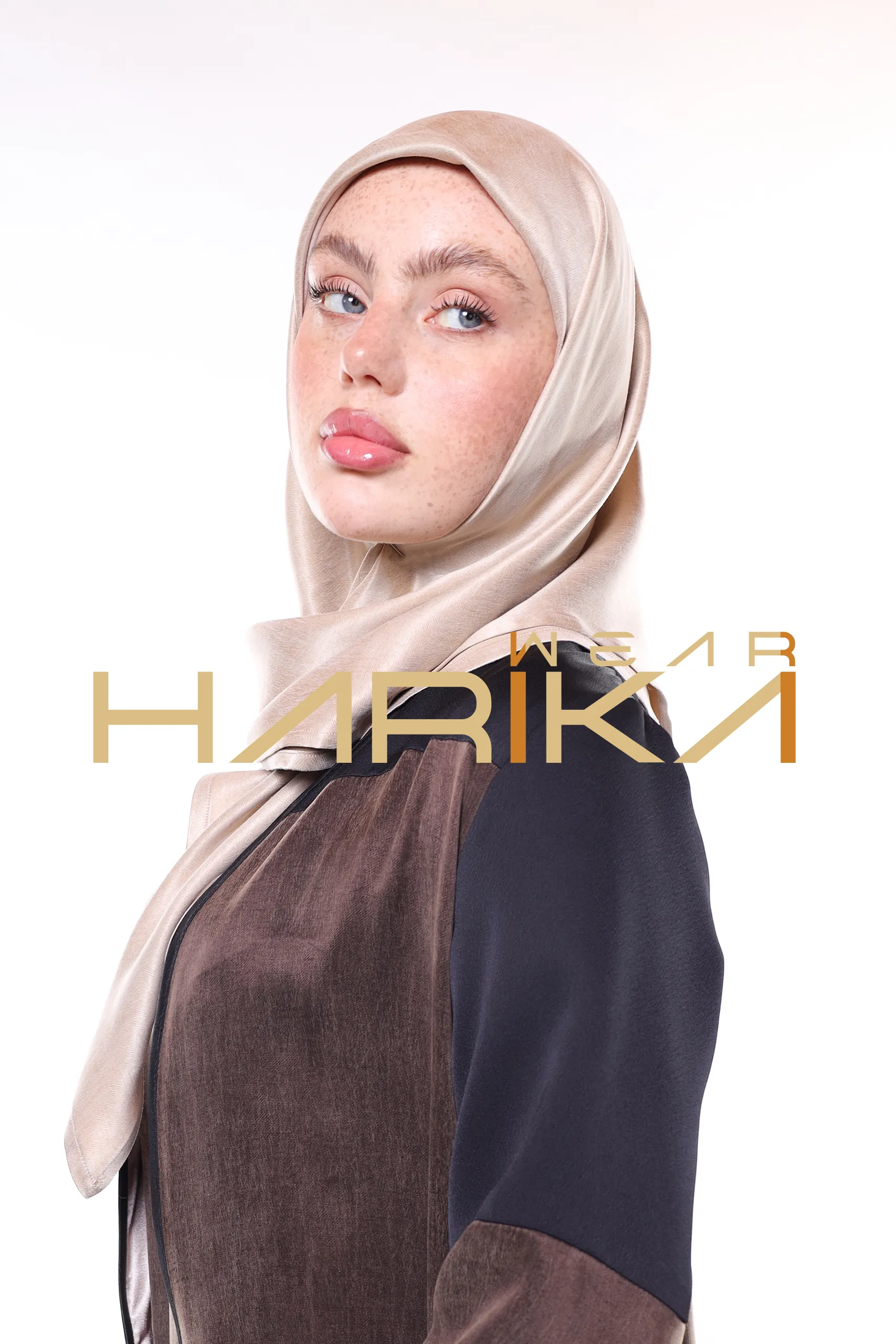 Beige cobra silk shawl - Image 6
