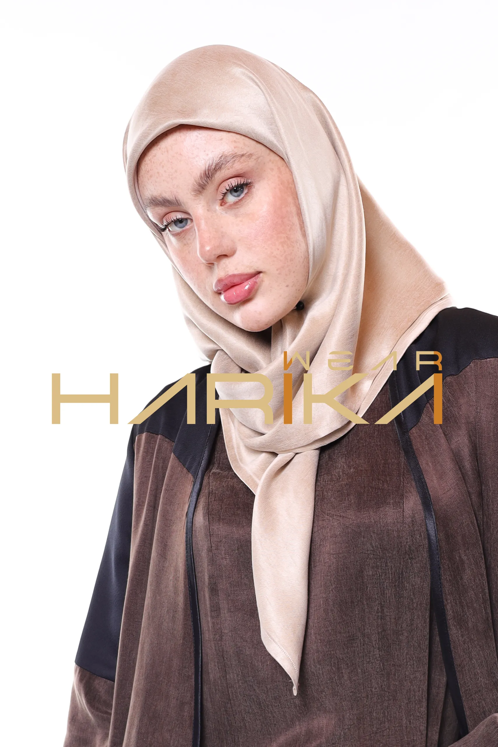 Beige cobra silk shawl - Image 7