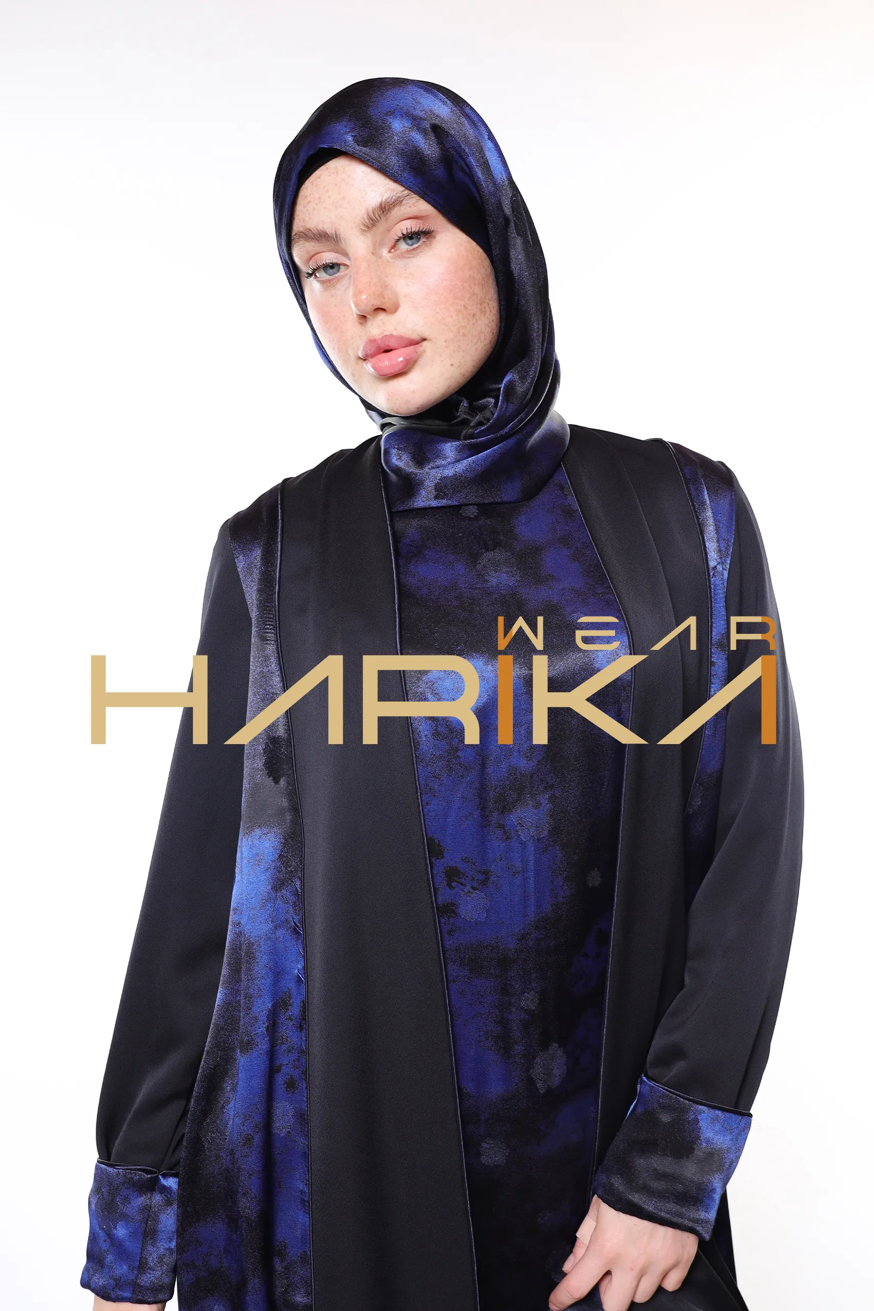 Luxury Blue and Black Shawl - Image 3