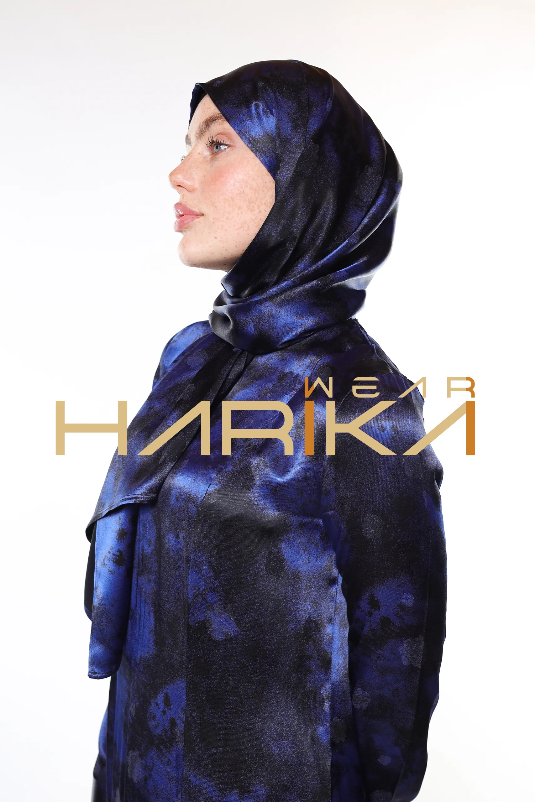 Luxury Blue and Black Shawl - Image 5