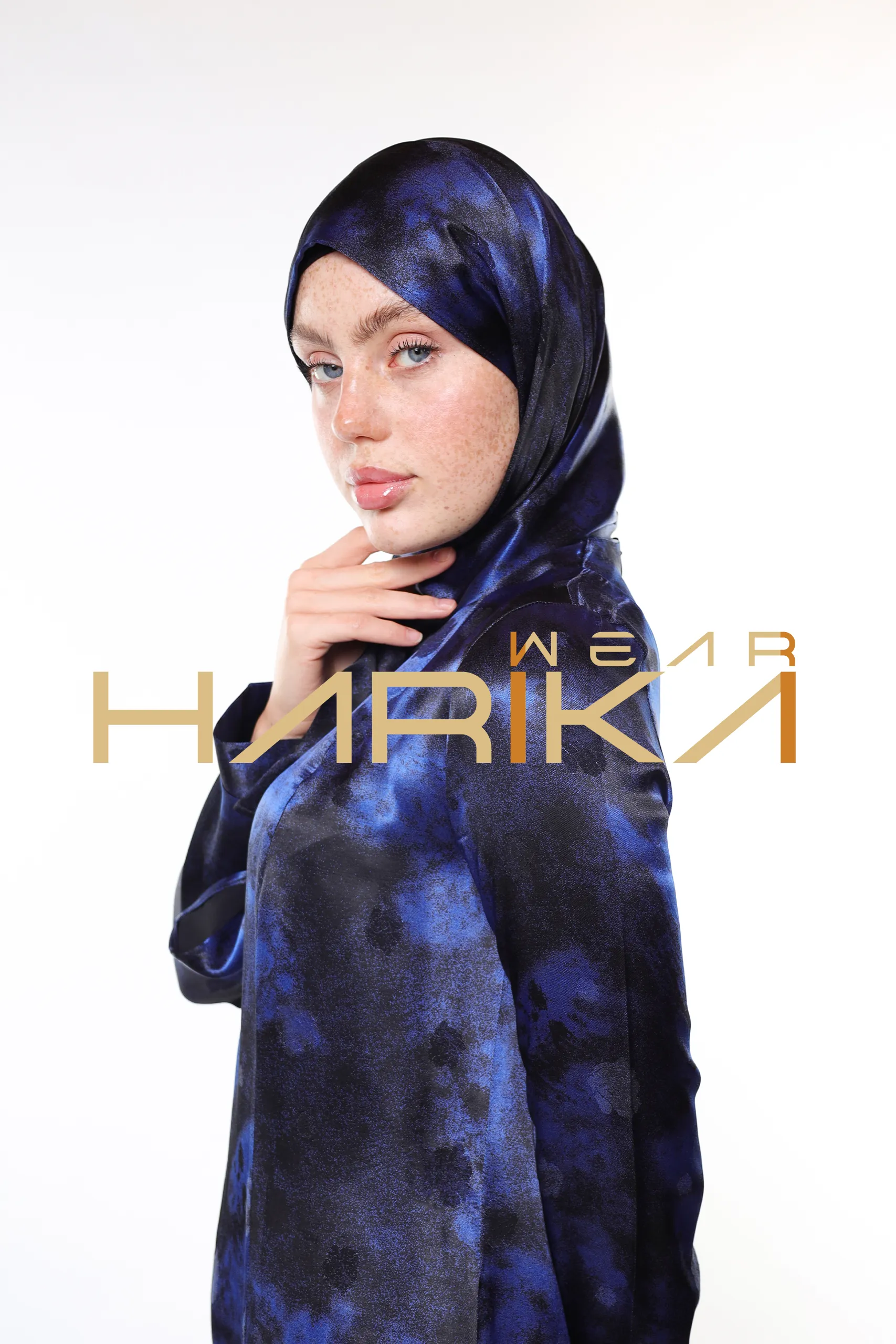Luxury Blue and Black Shawl - Image 4