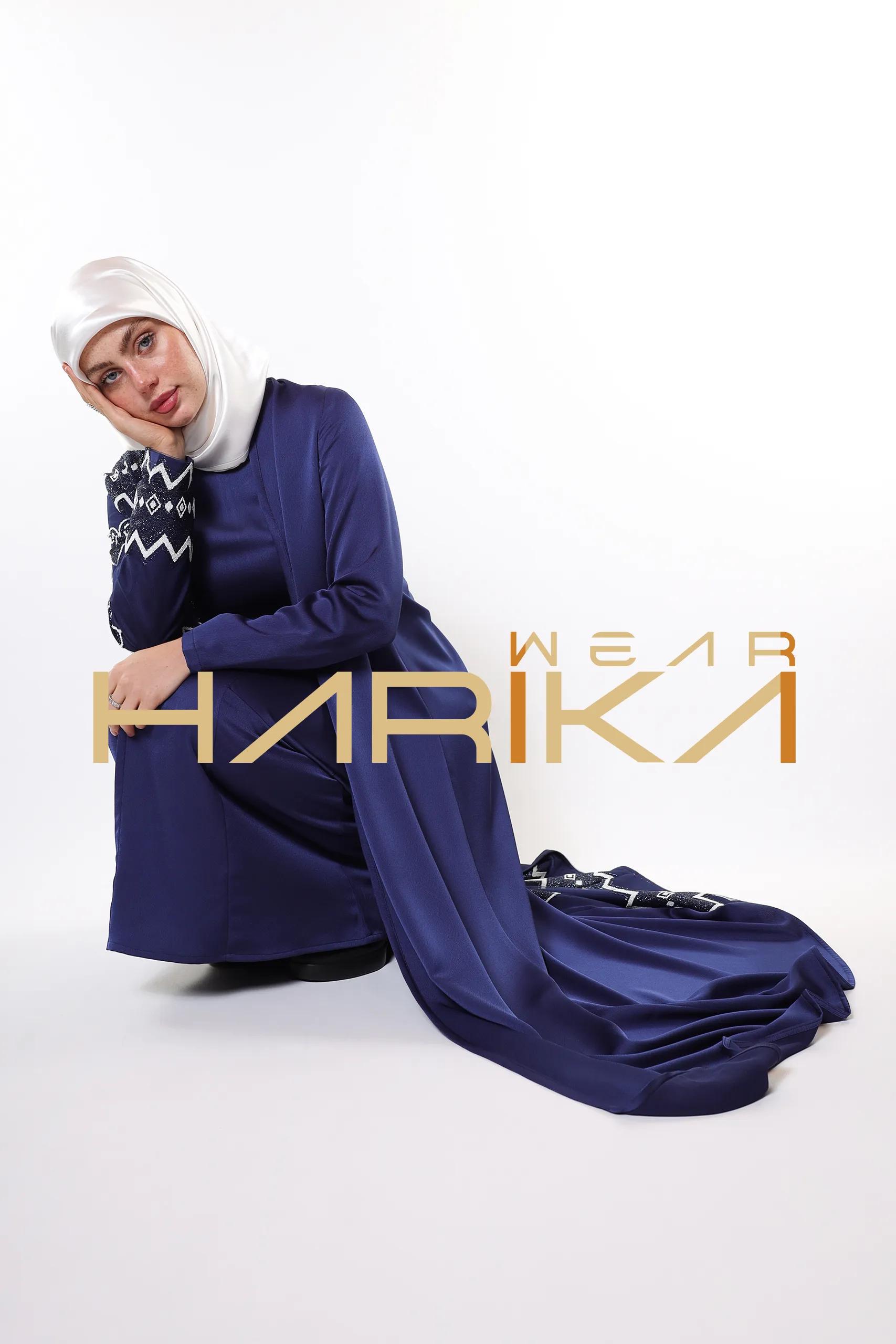 Evening Star Royal Embroidered Navy Blue 3 Piece Abaya Set (Abaya-dress and a belt) - Image 3
