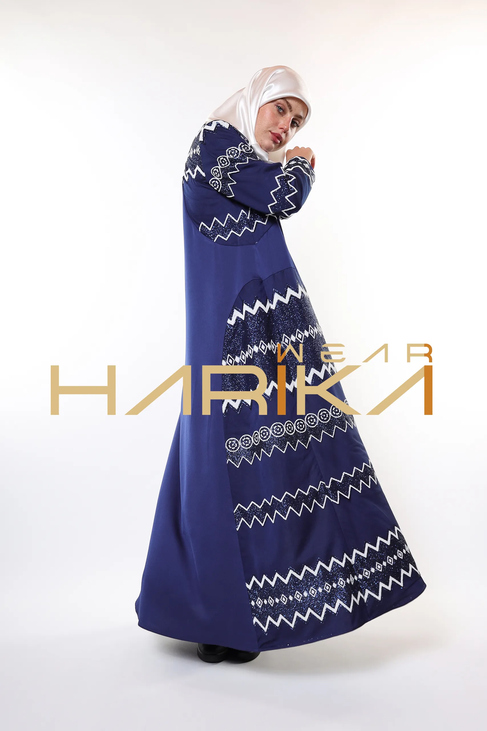 Evening Star Royal Embroidered Navy Blue 3 Piece Abaya Set (Abaya-dress and a belt)
