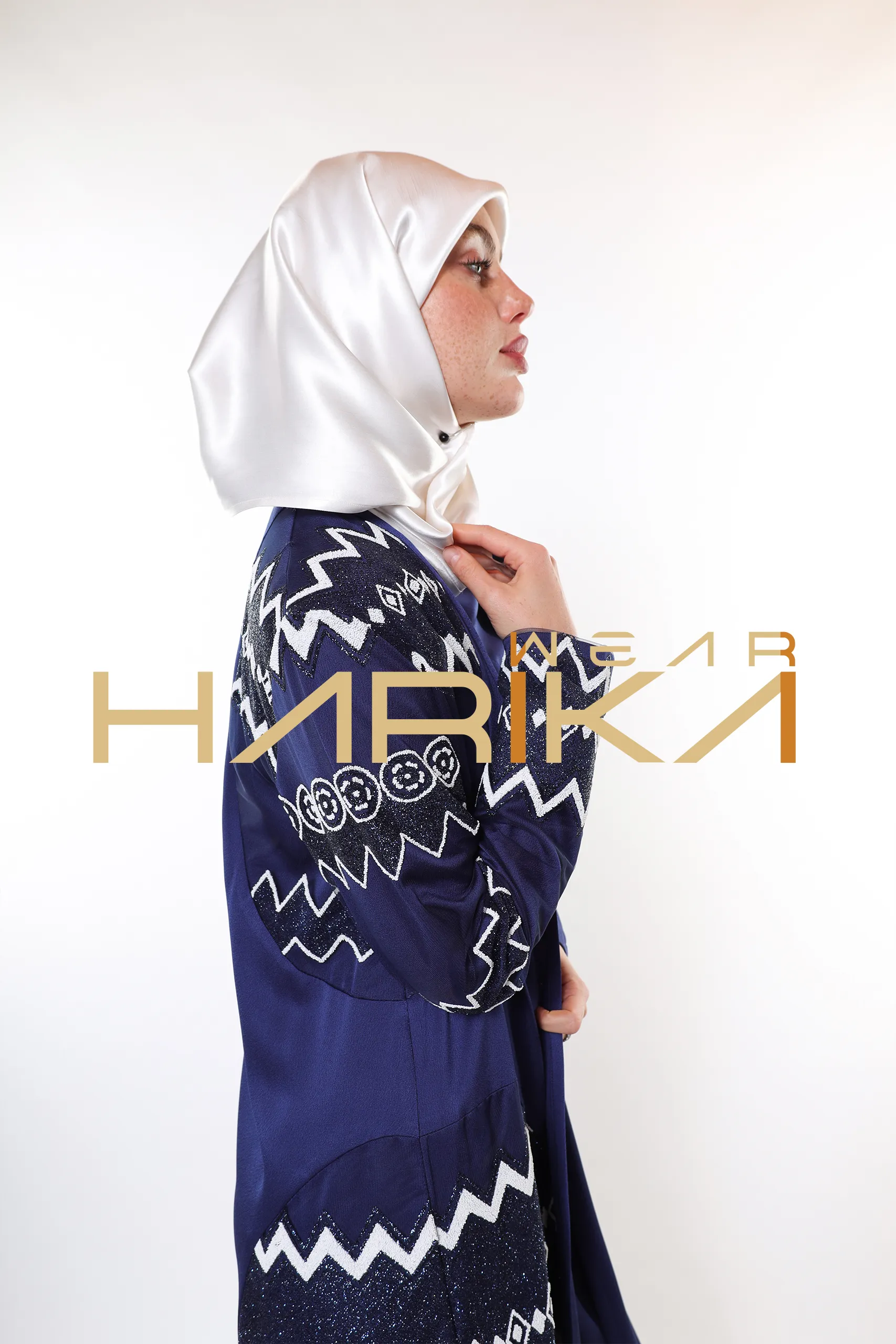 Evening Star Royal Embroidered Navy Blue 3 Piece Abaya Set (Abaya-dress and a belt) - Image 12
