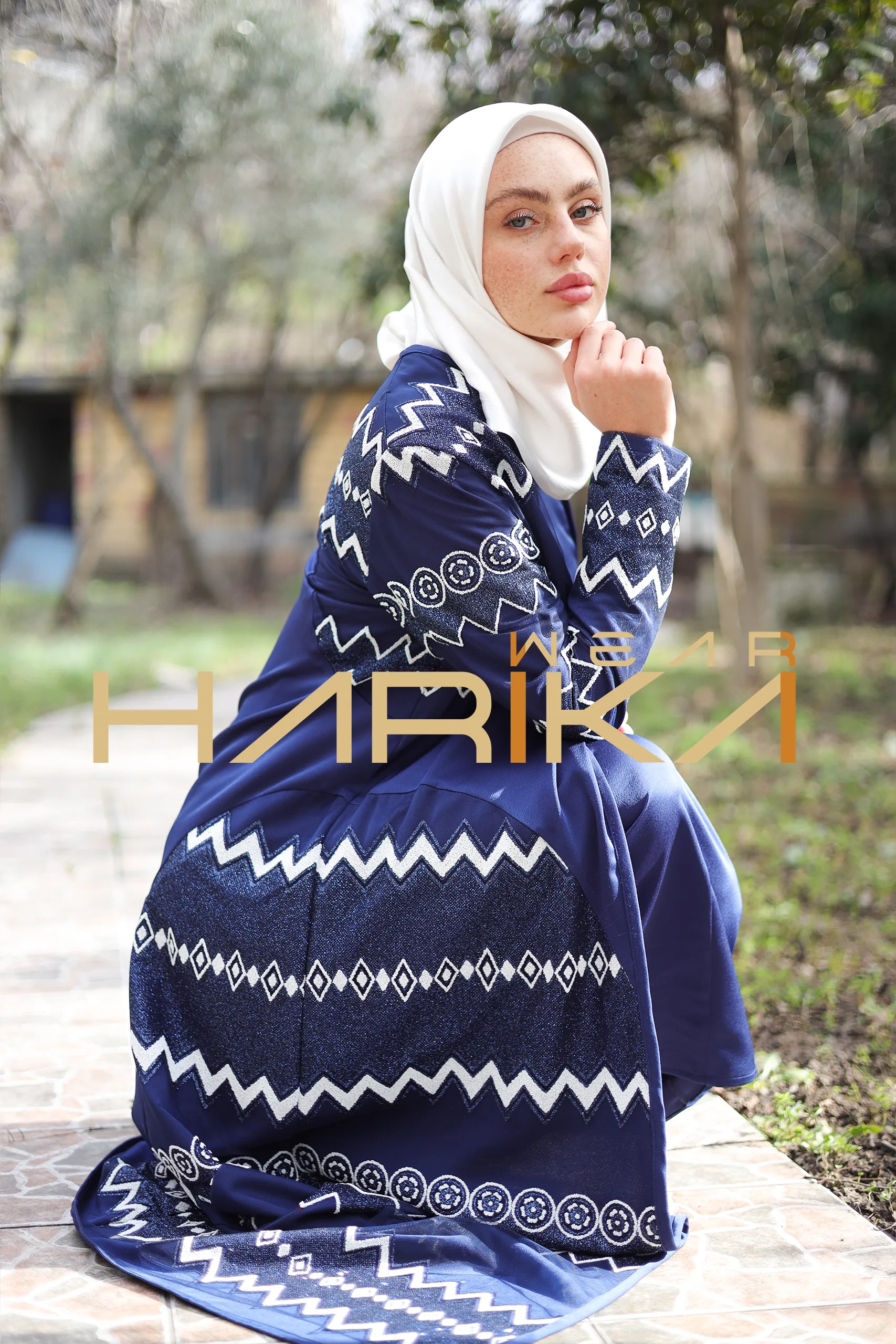 Evening Star Royal Embroidered Navy Blue 3 Piece Abaya Set (Abaya-dress and a belt) - Image 8