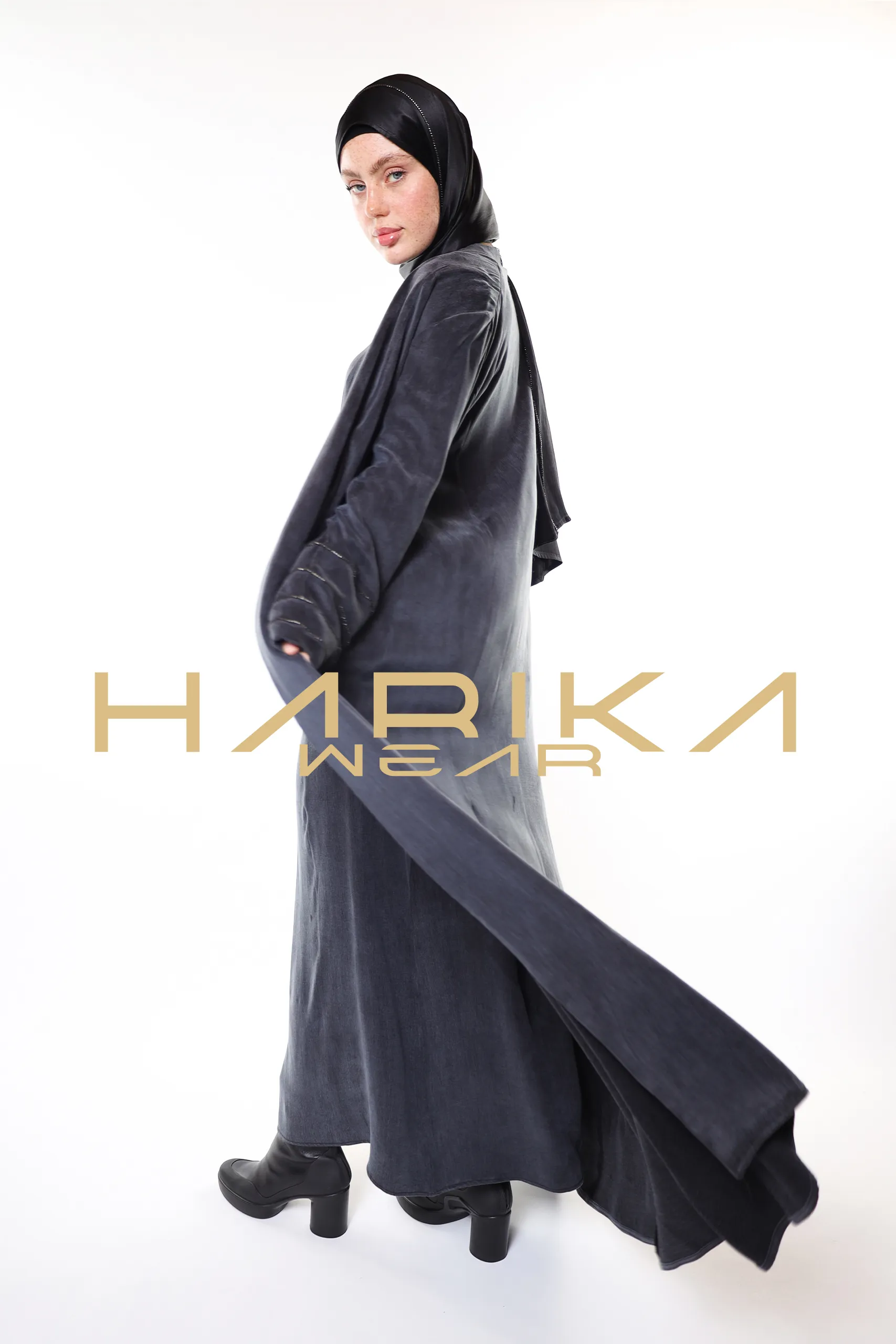 Black Cobra Fabric Abaya – Elegant and Comfortable Modest Outfit - Image 4